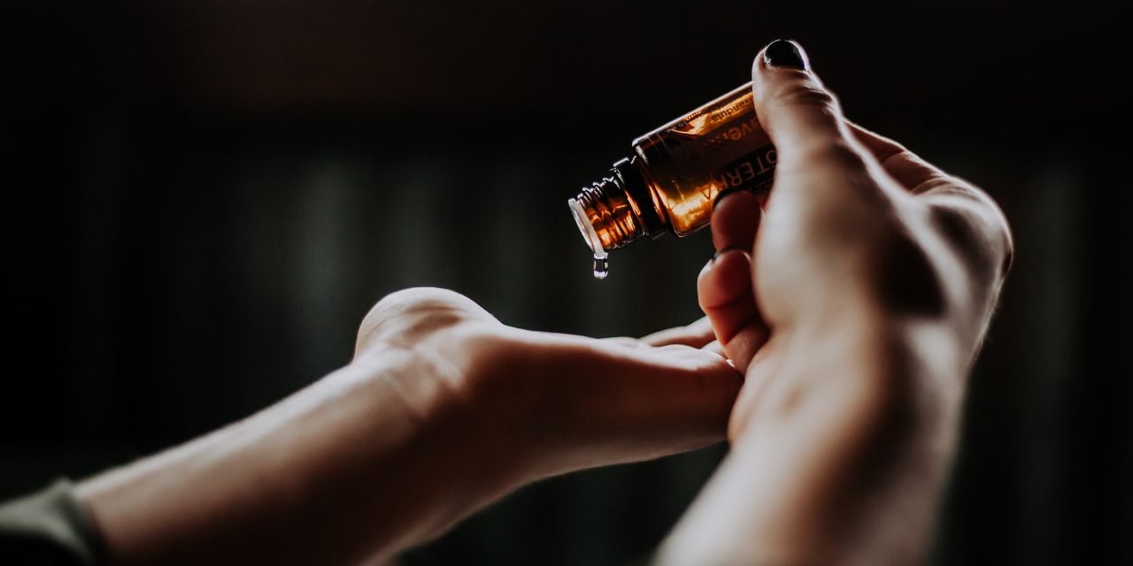 Aromaterapi – Sådan kan naturlige plantearomaer kan forbedre dit velvære